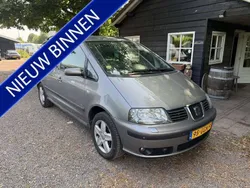 Grijs Gebruikt 2008 Seat Alhambra MPV | € 2.750 (Eerlijke prijs)