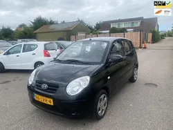 Zwart Gebruikt 2011 Kia Picanto Hatchback | € 1.950 (Goede deal)