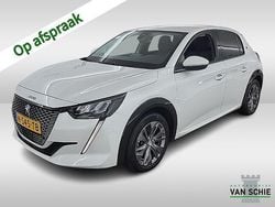 Wit Gebruikt 2021 Peugeot e-208 Allure Hatchback | € 15.400 (Eerlijke prijs)