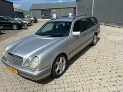 Grijs Gebruikt 1998 Mercedes E240 Classic Stationwagen | € 4.500
