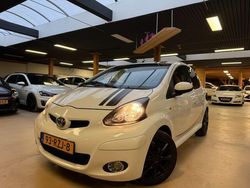 Wit Gebruikt 2011 Toyota Aygo Hatchback | € 5.950 (Iets duurder)