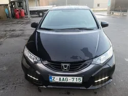 Zwart Gebruikt 2013 Honda Civic Sedan | € 6.999 (Eerlijke prijs)