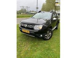 Zwart Gebruikt 2014 Dacia Duster Lauréate SUV | € 5.950 (Super prijs)