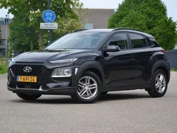 Zwart Gebruikt 2018 Hyundai Kona Trend SUV | € 15.450 (Eerlijke prijs)