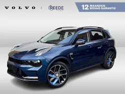 Blauw, metallic lak Gebruikt 2023 Lynk & Co 01 SUV | € 25.850 (Eerlijke prijs)