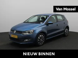 Blauw Gebruikt 2017 VW Polo Hatchback | € 9.900 (Goede deal)