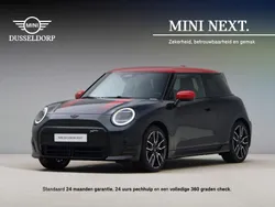 Grijs Gebruikt 2024 Mini Cooper SE Hatchback | € 33.250 (Super prijs)
