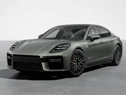 Aventuringroen metallic Nieuw 2024 Porsche Panamera 4S Sedan | € 193.376 (Duur)