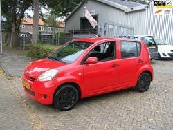 Rood Gebruikt 2008 Daihatsu Sirion Hatchback | € 2.250 (Goede deal)