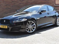 Zwart Gebruikt 2014 Jaguar XF Sedan | € 19.949