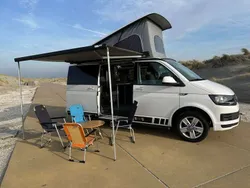 Wit Gebruikt 2016 VW T6 Van | € 46.000