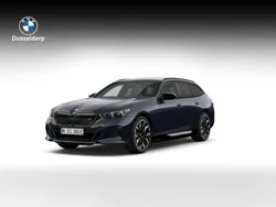 Zwart Nieuw 2025 BMW i5 Comfort Edition Sedan | € 130.734