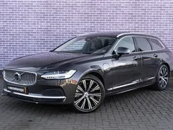 Grijs Gebruikt 2024 Volvo V90 Ultimate Stationwagen | € 58.899 (Eerlijke prijs)