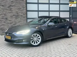 Grijs Gebruikt 2018 Tesla Model S Sedan | € 23.600 (Super prijs)