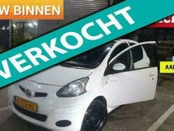 Wit Gebruikt 2011 Toyota Aygo Hatchback | € 3.499 (Goede deal)
