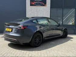 Grijs Gebruikt 2024 Tesla Model 3 Long Range Sedan | € 42.999