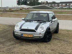 Grijs Gebruikt 2002 Mini Cooper Hatchback | € 3.000 (Iets duurder)
