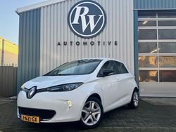 Wit Gebruikt 2017 Renault Zoe Life Hatchback | € 7.999 (Eerlijke prijs)