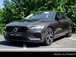 Grijs Gebruikt 2024 Volvo S60 Plus Sedan | € 42.995 (Duur)