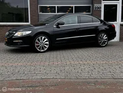 Zwart Gebruikt 2010 VW CC Sedan | € 3.950 (Super prijs)
