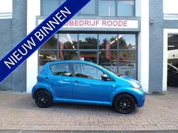 Blauw Gebruikt 2010 Toyota Aygo Hatchback | € 3.450 (Eerlijke prijs)