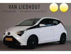 Wit Gebruikt 2019 Toyota Aygo X-play Hatchback | € 12.900 (Eerlijke prijs)