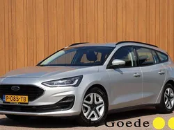 Grijs Gebruikt 2022 Ford Focus Stationwagen | € 17.940 (Eerlijke prijs)