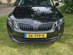 Zwart Gebruikt 2019 Skoda Octavia Stationwagen | € 15.999 (Eerlijke prijs)