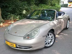 Beige, metallic lak Gebruikt 1999 Porsche 911 Carrera 4 Cabriolet Cabriolet | € 27.950
