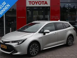 Grijs Gebruikt 2021 Toyota Corolla Stationwagen | € 22.900 (Goede deal)