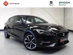 Zwart Gebruikt 2022 Seat Leon FR Hatchback | € 23.945 (Eerlijke prijs)