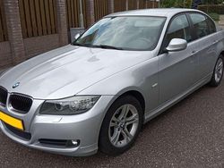 Zilver Gebruikt 2011 BMW 318 Sedan | € 6.600 (Eerlijke prijs)