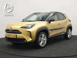 Goud, metallic lak Gebruikt 2023 Toyota Yaris Cross Executive SUV | € 27.440 (Goede deal)