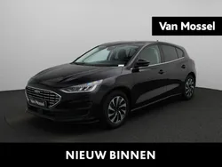 Zwart Gebruikt 2023 Ford Focus Titanium Hatchback | € 22.900 (Eerlijke prijs)