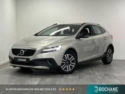 Bruin Gebruikt 2018 Volvo V40 CC Stationwagen | € 18.785 (Goede deal)