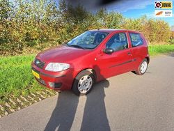 Rood Gebruikt 2006 Fiat Punto Classica Hatchback | € 1.875 (Eerlijke prijs)