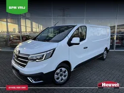 Zwart Nieuw 2024 Renault Trafic Van | € 34.250