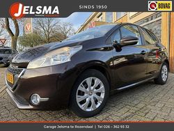 Bruin Gebruikt 2012 Peugeot 208 Envy Hatchback | € 4.750 (Goede deal)