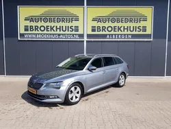 Grijs Gebruikt 2017 Skoda Superb Business Line Stationwagen | € 9.150 (Goede deal)