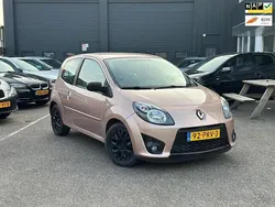 Roze Gebruikt 2011 Renault Twingo Hatchback | € 2.850 (Eerlijke prijs)