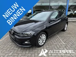 Zwart Gebruikt 2018 VW Polo Highline Hatchback | € 16.895 (Eerlijke prijs)