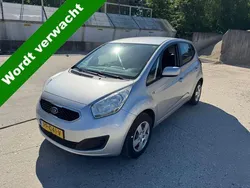 Grijs Gebruikt 2013 Kia Venga Hatchback | € 3.999