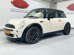 Wit, andere lak Gebruikt 2005 Mini Cooper Hatchback | € 1.500 (Iets duurder)