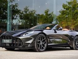 Groen Nieuw 2025 Aston Martin Vanquish Cabriolet | € 678.888