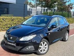 Zwart, metallic lak Gebruikt 2011 Seat Ibiza ST Style Stationwagen | € 7.250 (Duur)