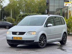 Grijs Gebruikt 2005 VW Touran Trendline MPV | € 2.699 (Iets duurder)