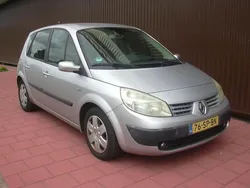 Grijs Gebruikt 2006 Renault Scénic II Business MPV | € 650 (Eerlijke prijs)