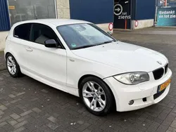 Wit Gebruikt 2010 BMW 118 Hatchback | € 3.999 (Eerlijke prijs)