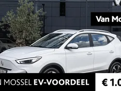 Wit Gebruikt 2023 MG ZS Luxury Sedan | € 27.995 (Eerlijke prijs)