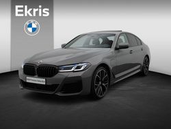 Grijs Gebruikt 2022 BMW 545e M Sport Sedan | € 54.900 (Eerlijke prijs)